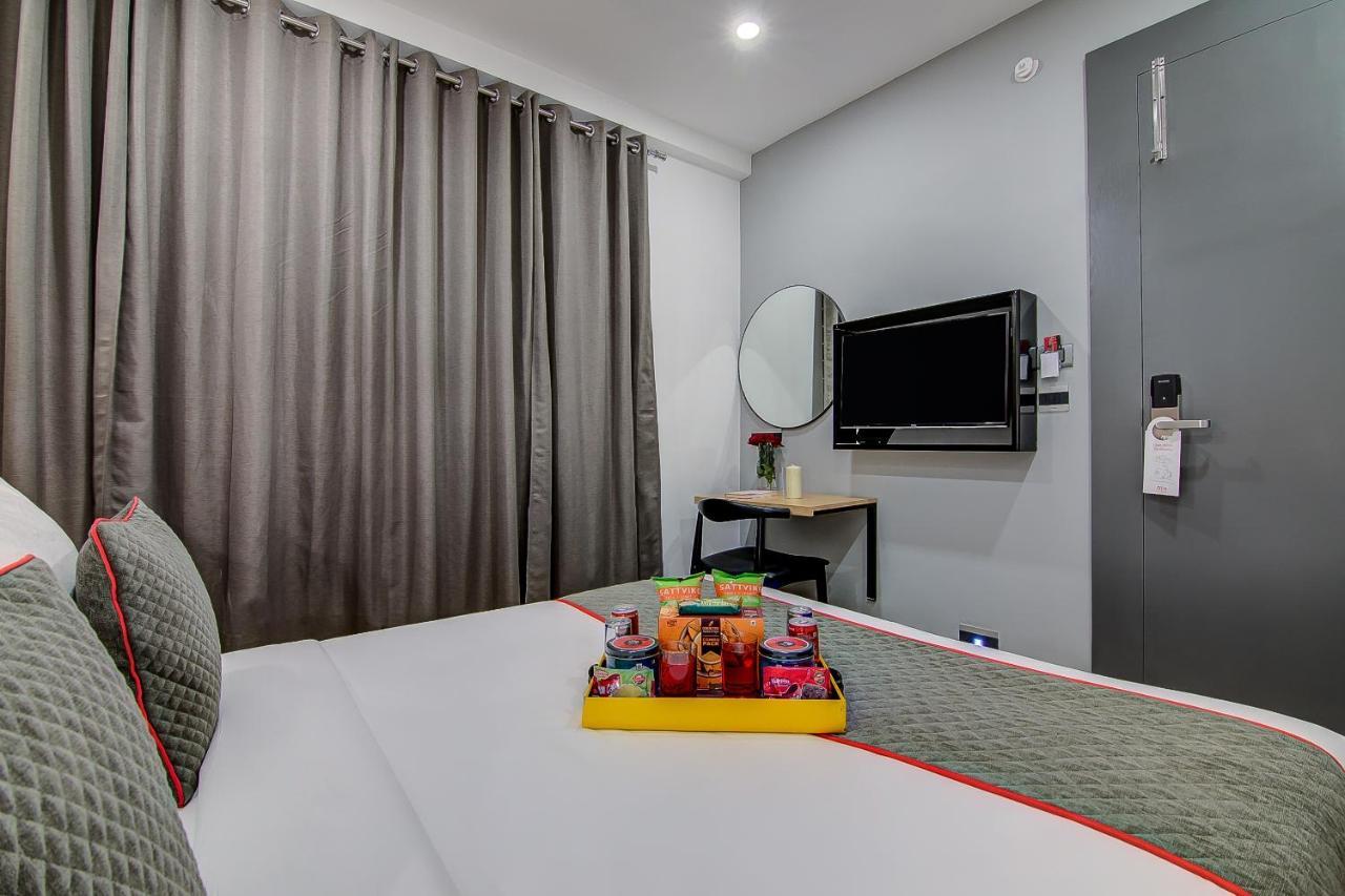 Super Townhouse Global Village Tech Park Near Kengeri Bus Terminal Metro Station Bangalore Dış mekan fotoğraf