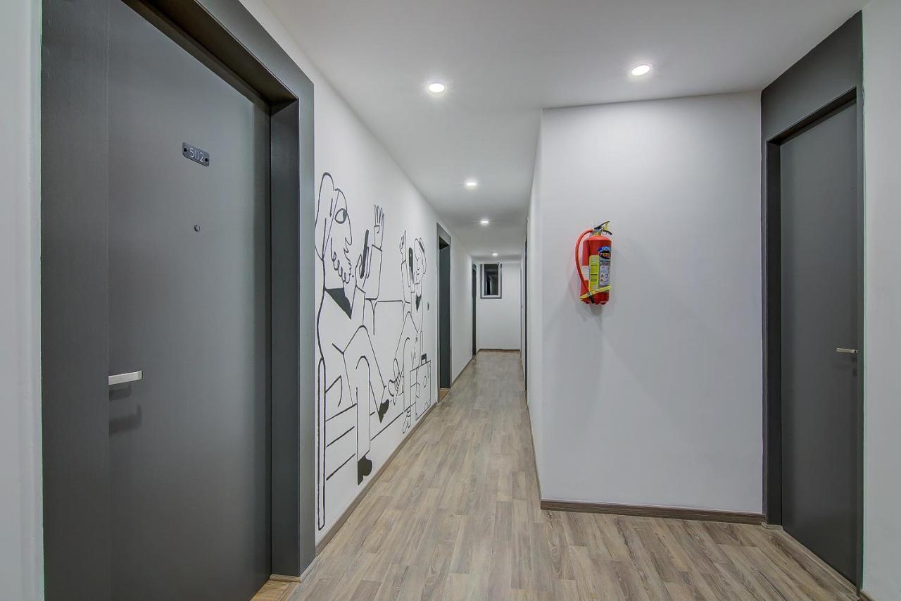 Super Townhouse Global Village Tech Park Near Kengeri Bus Terminal Metro Station Bangalore Dış mekan fotoğraf