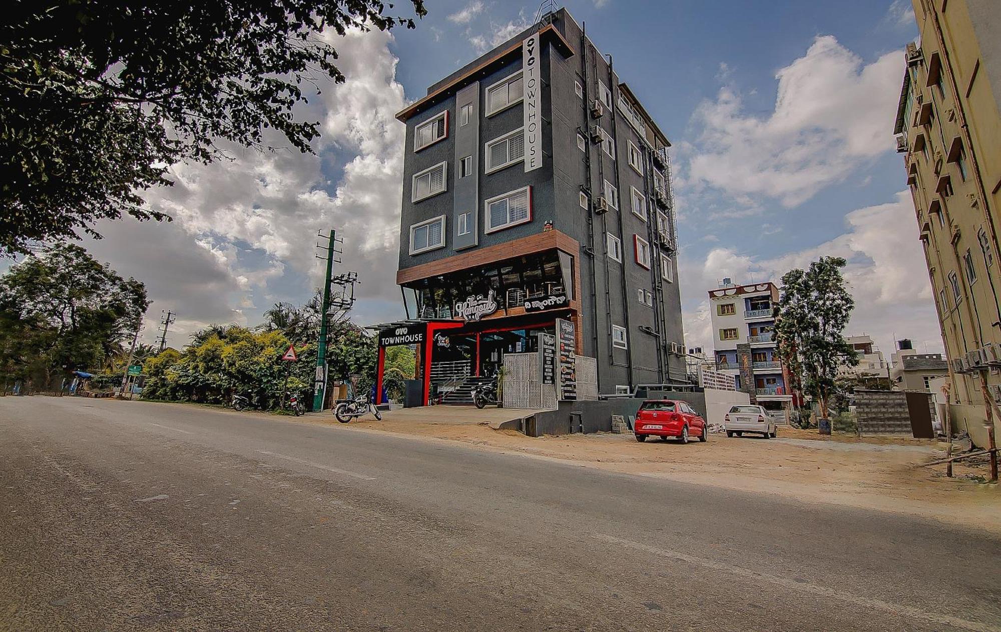 Super Townhouse Global Village Tech Park Near Kengeri Bus Terminal Metro Station Bangalore Dış mekan fotoğraf