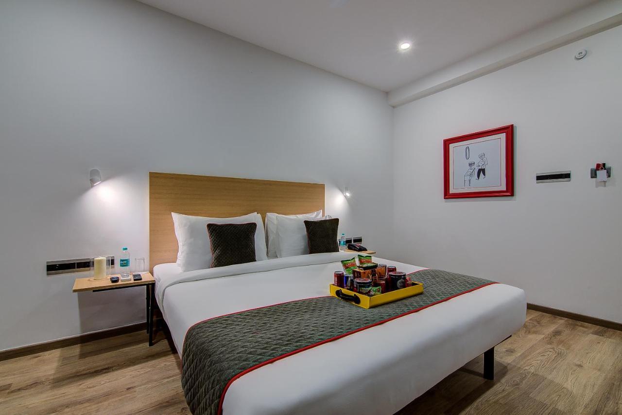 Super Townhouse Global Village Tech Park Near Kengeri Bus Terminal Metro Station Bangalore Dış mekan fotoğraf