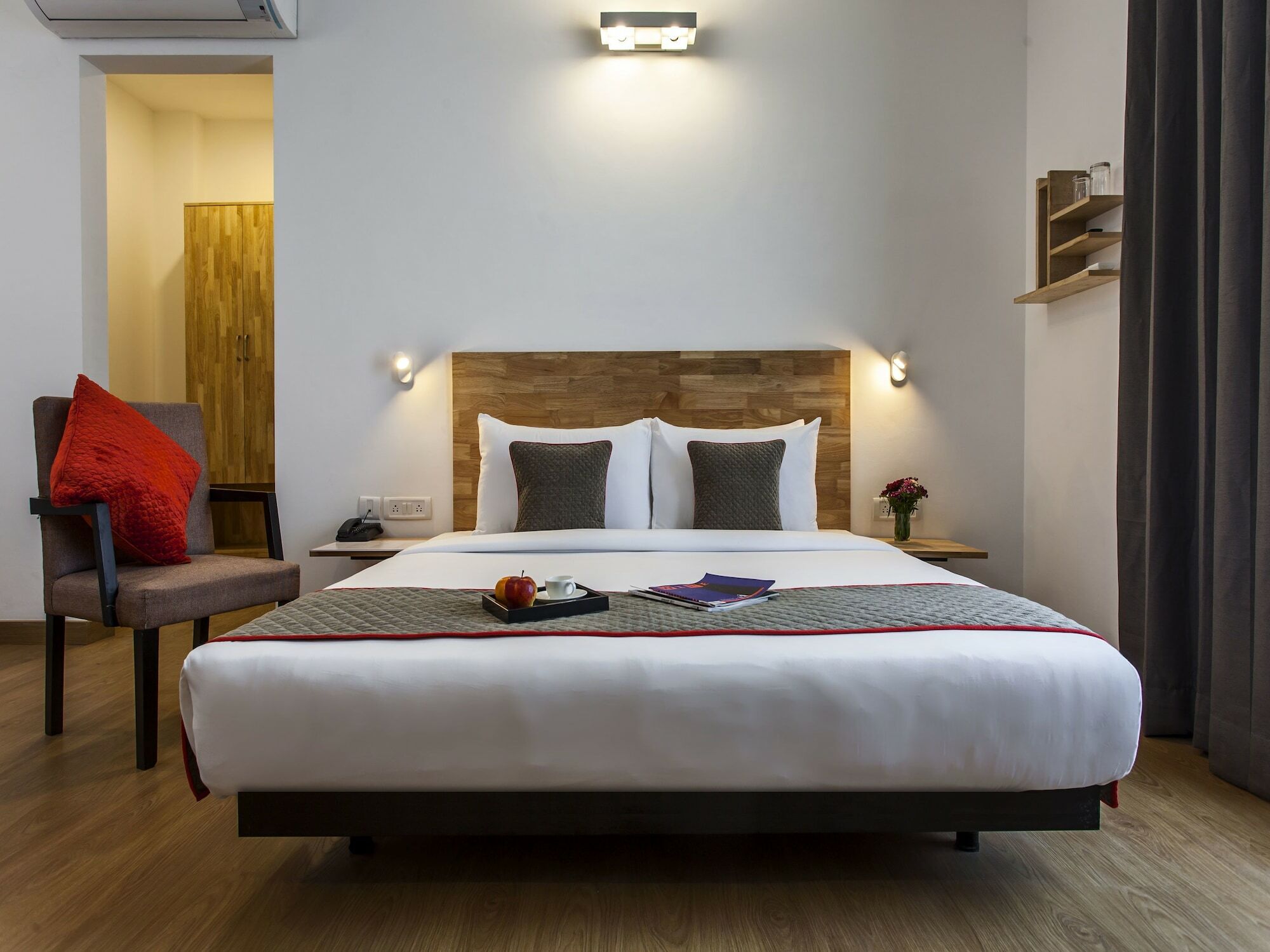 Super Townhouse Global Village Tech Park Near Kengeri Bus Terminal Metro Station Bangalore Dış mekan fotoğraf