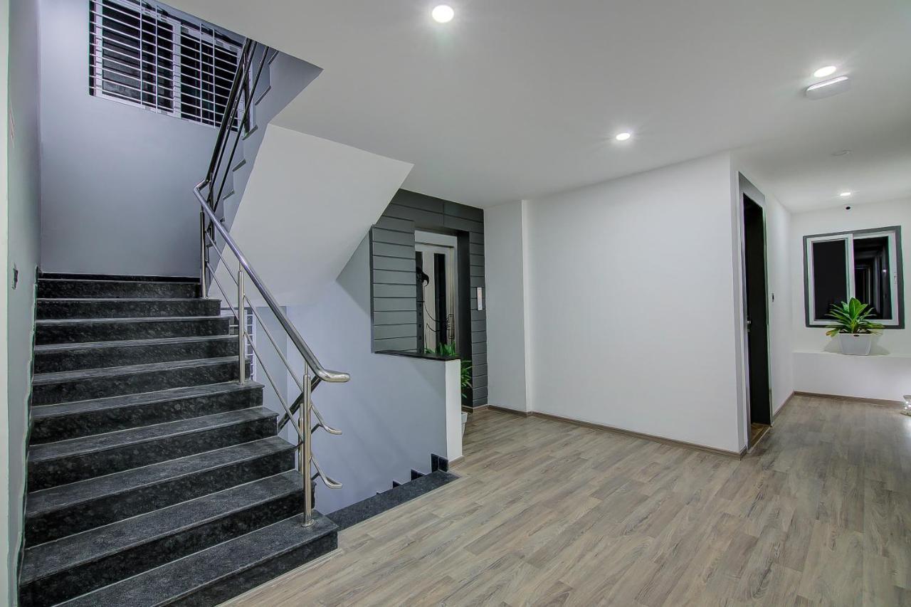 Super Townhouse Global Village Tech Park Near Kengeri Bus Terminal Metro Station Bangalore Dış mekan fotoğraf